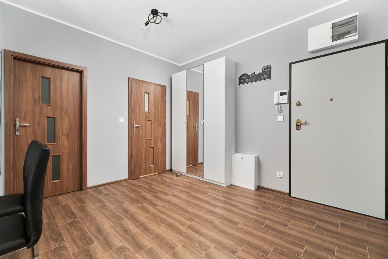 Apartments Wroclaw Jana Pawla II With Free Parking Wroclaw By Noclegi Renters 外观 照片